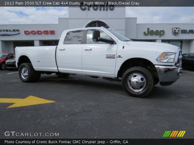 2013 Ram 3500 SLT Crew Cab 4x4 Dually in Bright White