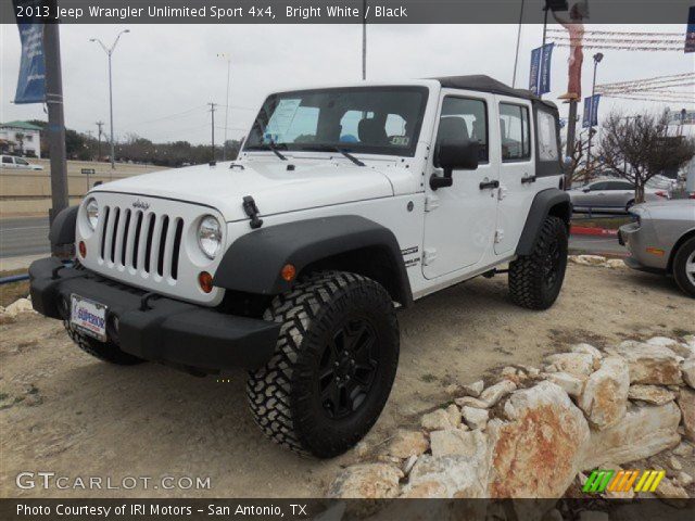 2013 Jeep Wrangler Unlimited Sport 4x4 in Bright White