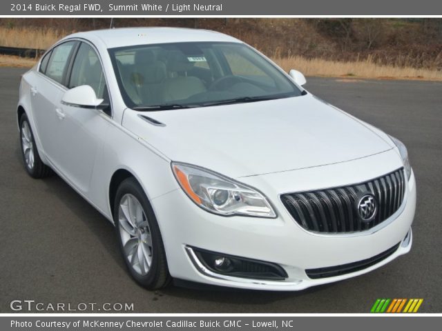 2014 Buick Regal FWD in Summit White