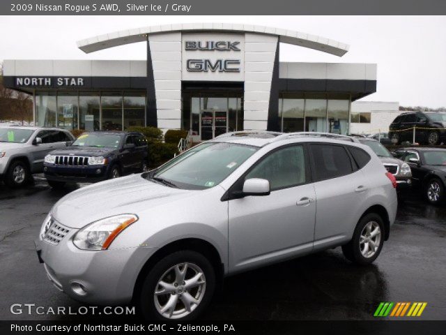 2009 Nissan Rogue S AWD in Silver Ice