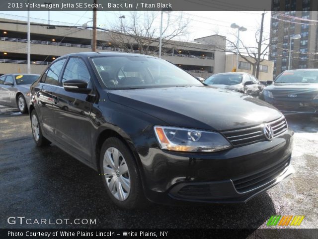 2013 Volkswagen Jetta SE Sedan in Black Uni