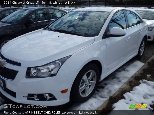 2014 Chevrolet Cruze LT in Summit White