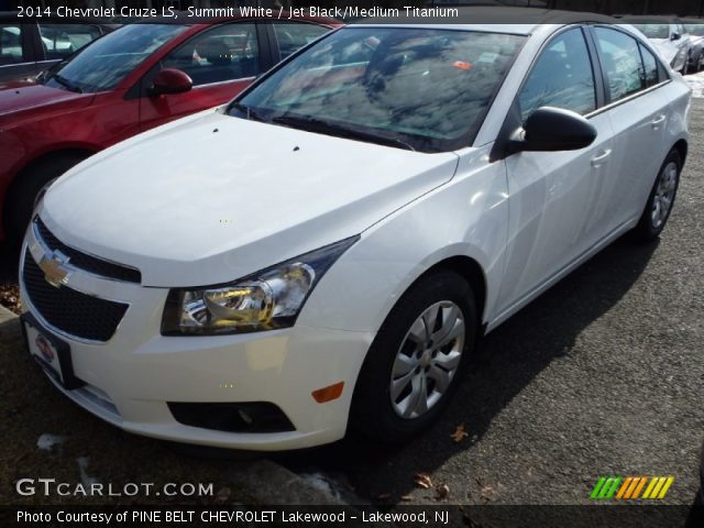 2014 Chevrolet Cruze LS in Summit White