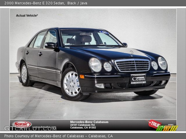 2000 Mercedes-Benz E 320 Sedan in Black