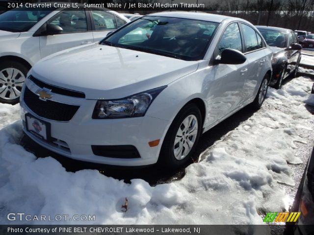 2014 Chevrolet Cruze LS in Summit White