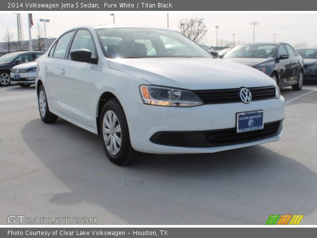 2014 Volkswagen Jetta S Sedan in Pure White