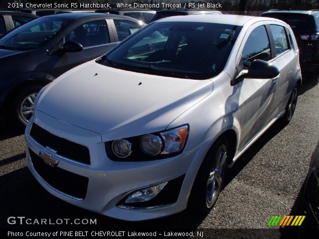 2014 Chevrolet Sonic RS Hatchback in White Diamond Tricoat