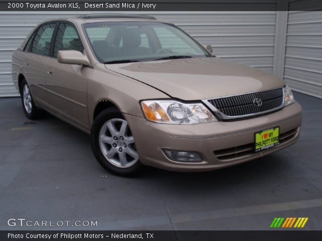 2000 Toyota Avalon XLS in Desert Sand Mica