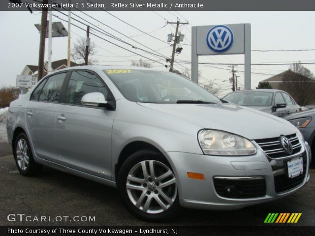 2007 Volkswagen Jetta 2.5 Sedan in Reflex Silver Metallic