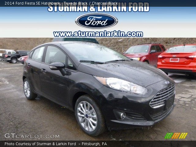 2014 Ford Fiesta SE Hatchback in Tuxedo Black