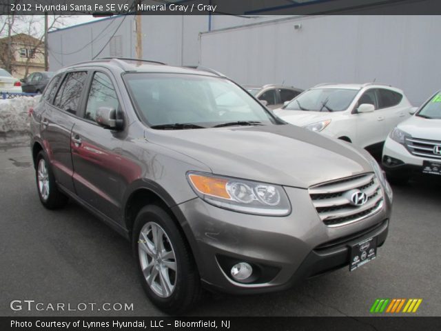 2012 Hyundai Santa Fe SE V6 in Mineral Gray