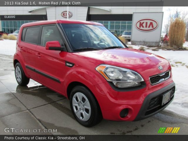 2013 Kia Soul 1.6 in Molten Red