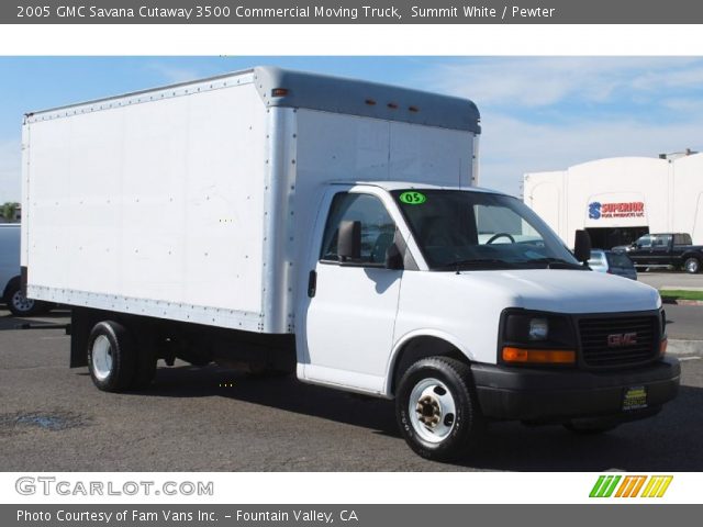 2005 GMC Savana Cutaway 3500 Commercial Moving Truck in Summit White