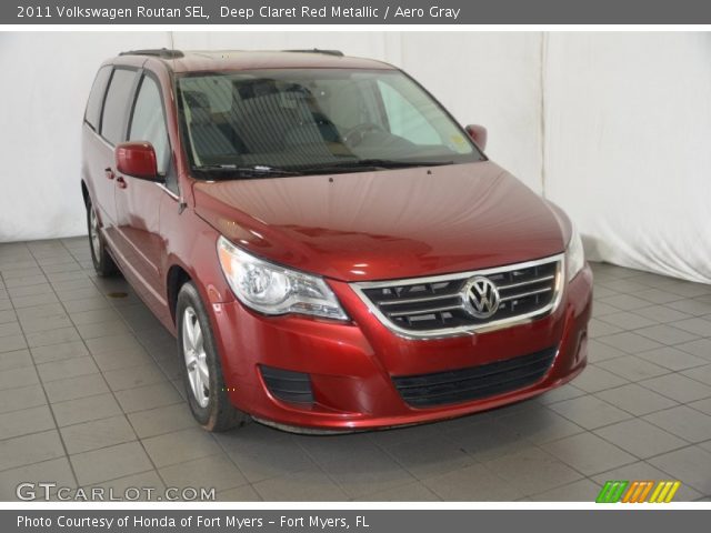 2011 Volkswagen Routan SEL in Deep Claret Red Metallic