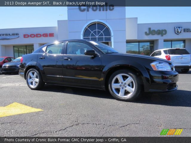 2013 Dodge Avenger SXT in Black
