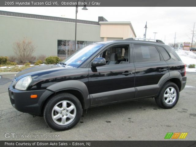 2005 Hyundai Tucson GLS V6 in Obsidian Black