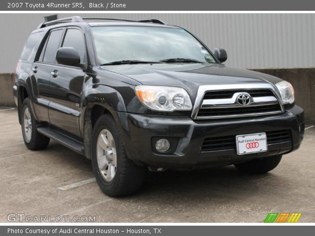 2007 Toyota 4Runner SR5 in Black
