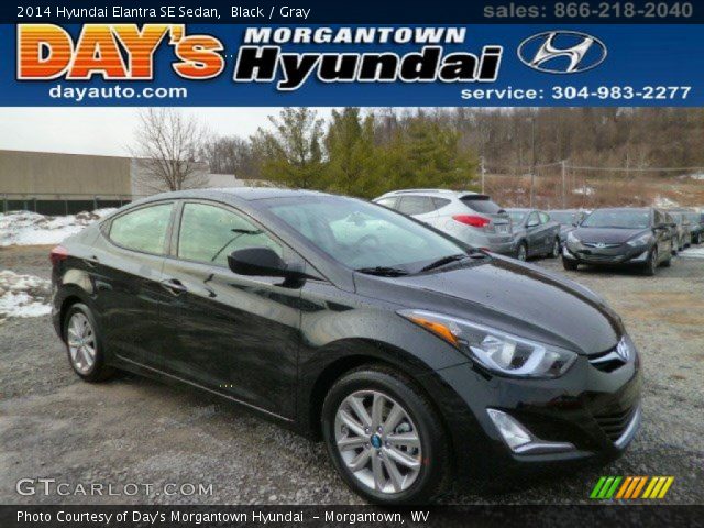 2014 Hyundai Elantra SE Sedan in Black