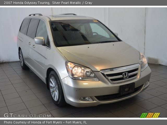 2007 Honda Odyssey Touring in Silver Pearl Metallic