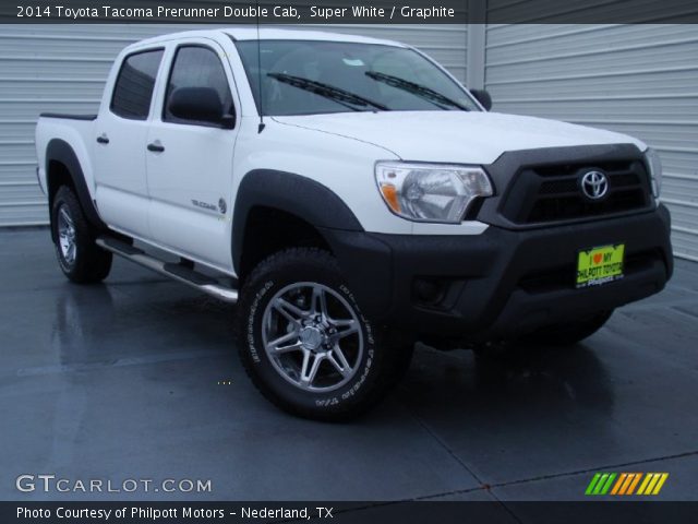 2014 Toyota Tacoma Prerunner Double Cab in Super White