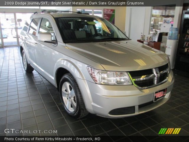 2009 Dodge Journey SXT in Bright Silver Metallic