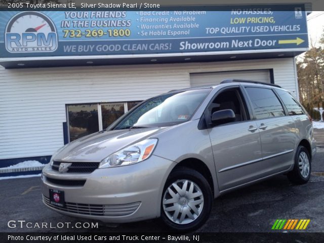 2005 Toyota Sienna LE in Silver Shadow Pearl