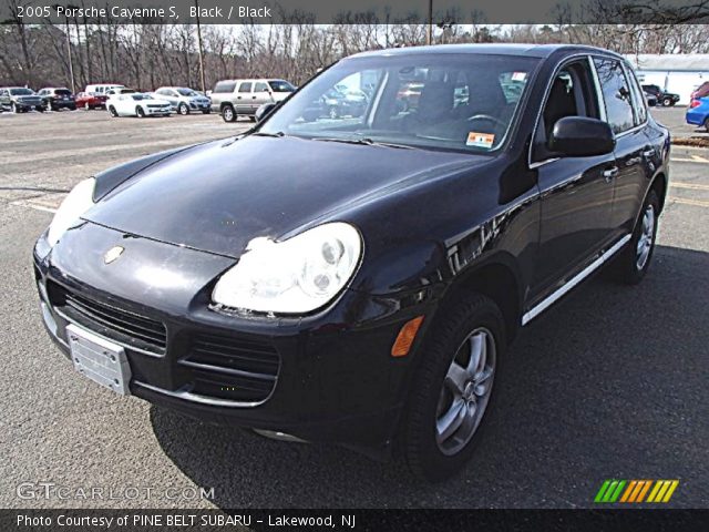 2005 Porsche Cayenne S in Black