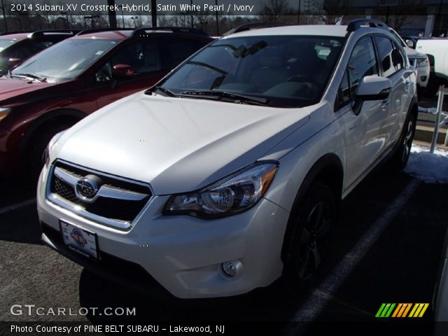 2014 Subaru XV Crosstrek Hybrid in Satin White Pearl