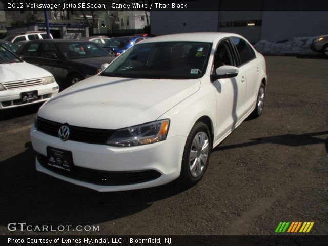 2012 Volkswagen Jetta SE Sedan in Candy White