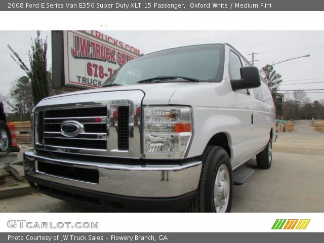 2008 Ford E Series Van E350 Super Duty XLT 15 Passenger in Oxford White