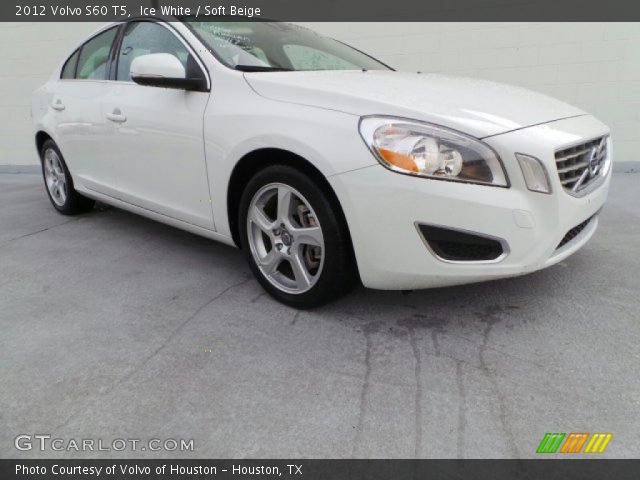 2012 Volvo S60 T5 in Ice White