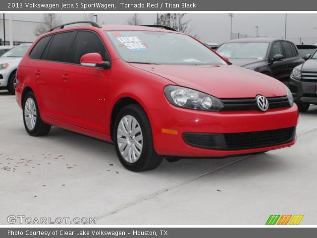 2013 Volkswagen Jetta S SportWagen in Tornado Red