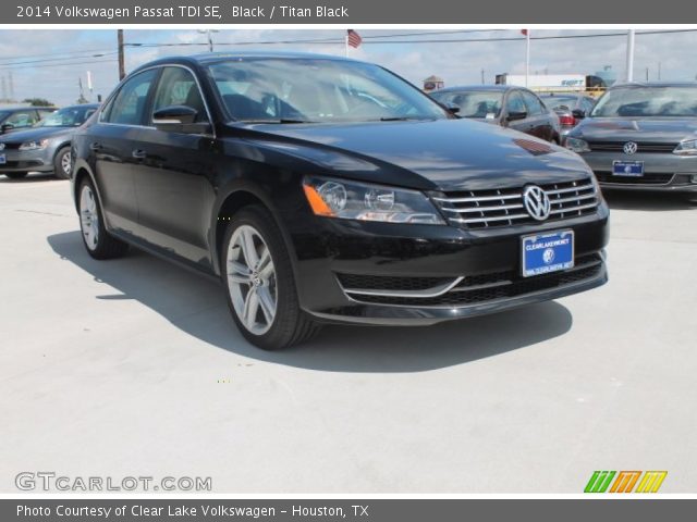 2014 Volkswagen Passat TDI SE in Black