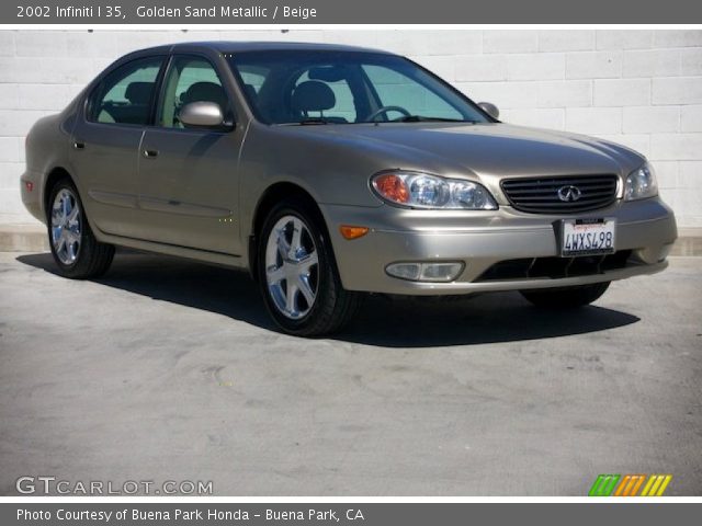 2002 Infiniti I 35 in Golden Sand Metallic