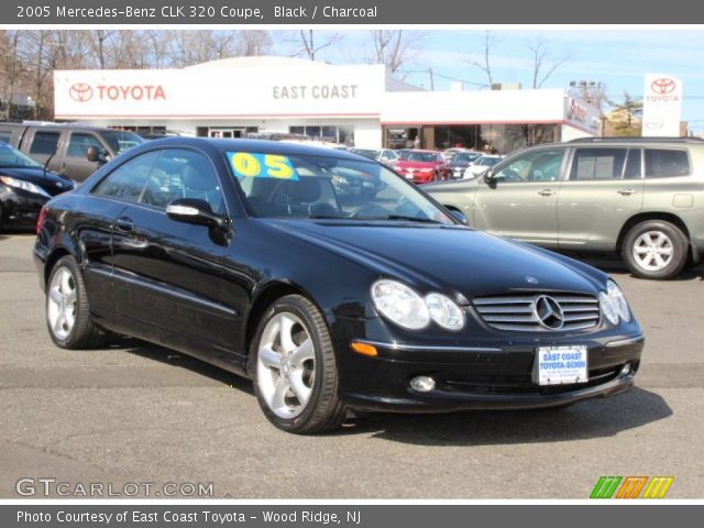 2005 Mercedes-Benz CLK 320 Coupe in Black
