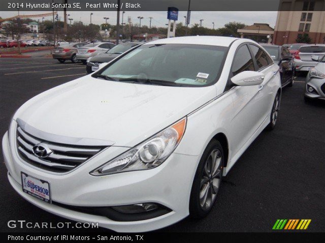 2014 Hyundai Sonata SE in Pearl White