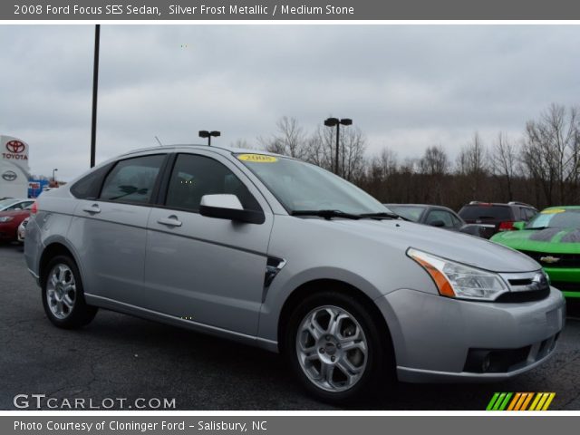 2008 Ford Focus SES Sedan in Silver Frost Metallic
