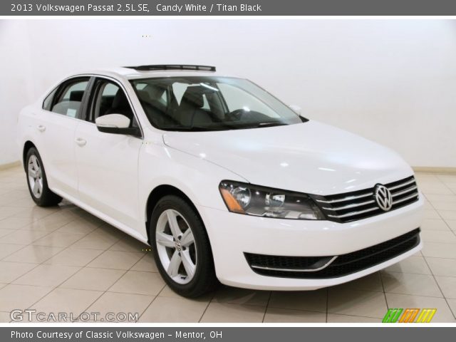 2013 Volkswagen Passat 2.5L SE in Candy White