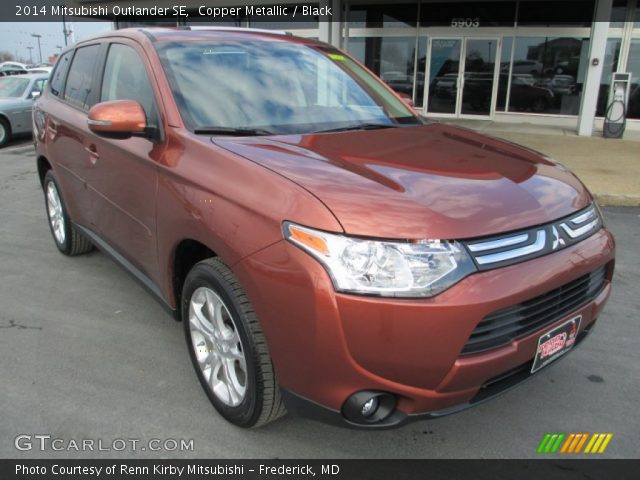 2014 Mitsubishi Outlander SE in Copper Metallic