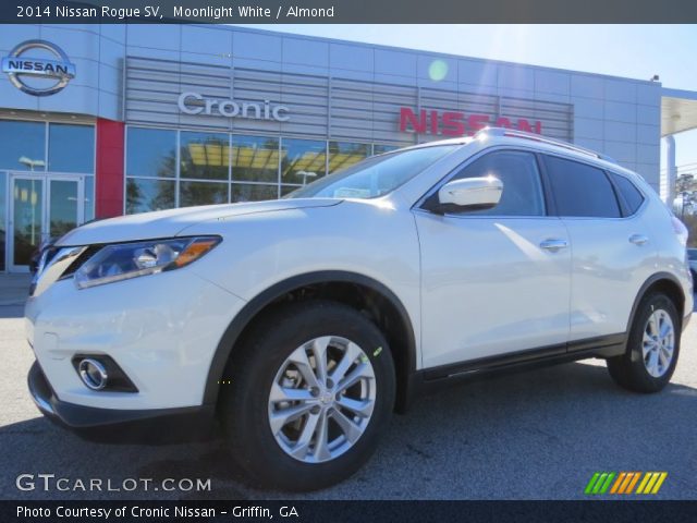 2014 Nissan Rogue SV in Moonlight White