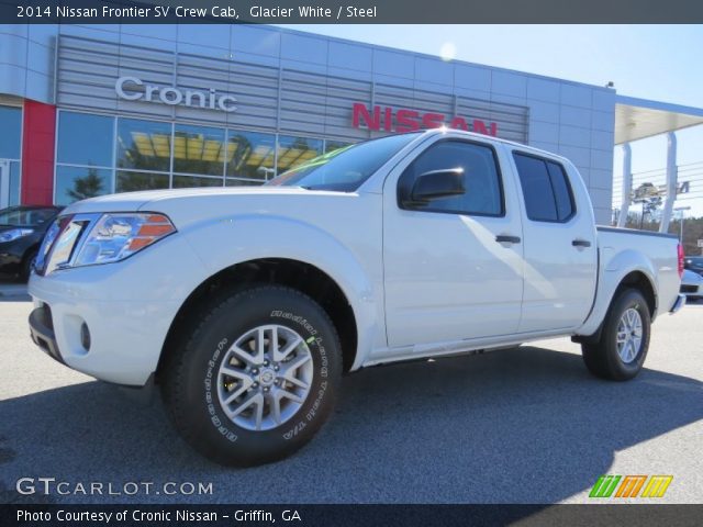 2014 Nissan Frontier SV Crew Cab in Glacier White