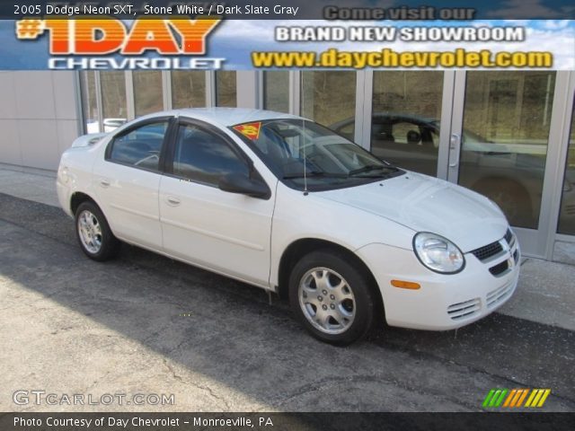 2005 Dodge Neon SXT in Stone White