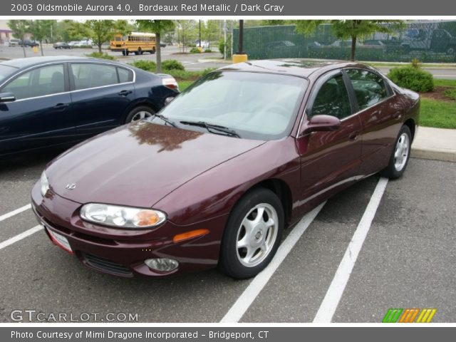 2003 Oldsmobile Aurora 4.0 in Bordeaux Red Metallic