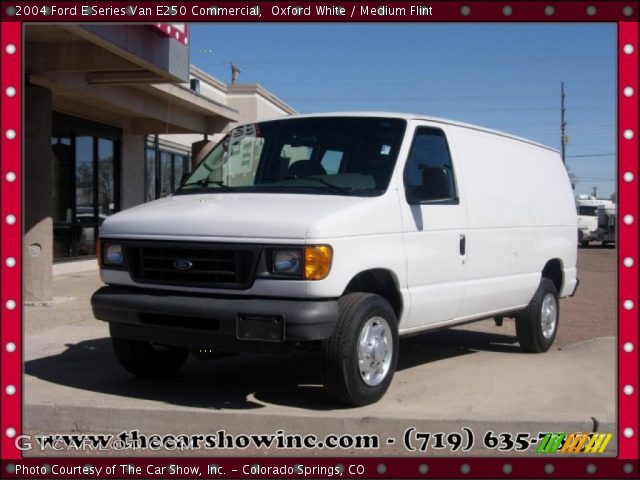 2004 Ford E Series Van E250 Commercial in Oxford White