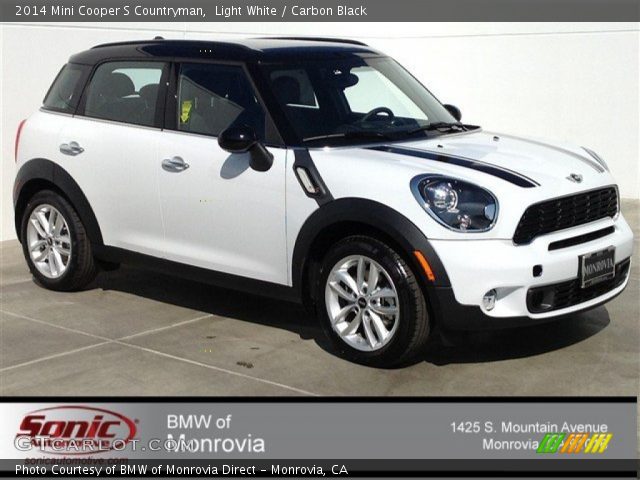 2014 Mini Cooper S Countryman in Light White