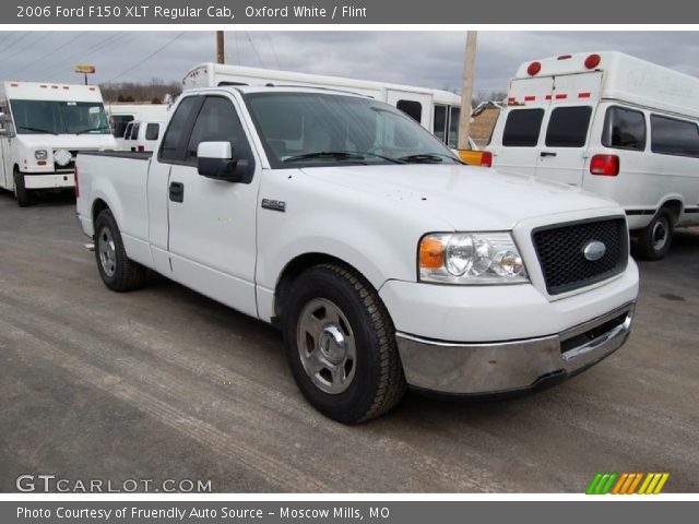 2006 Ford F150 XLT Regular Cab in Oxford White