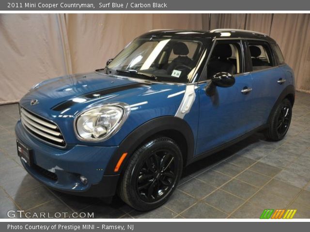 2011 Mini Cooper Countryman in Surf Blue