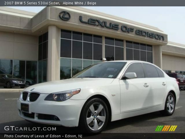 2007 BMW 5 Series 530xi Sedan in Alpine White