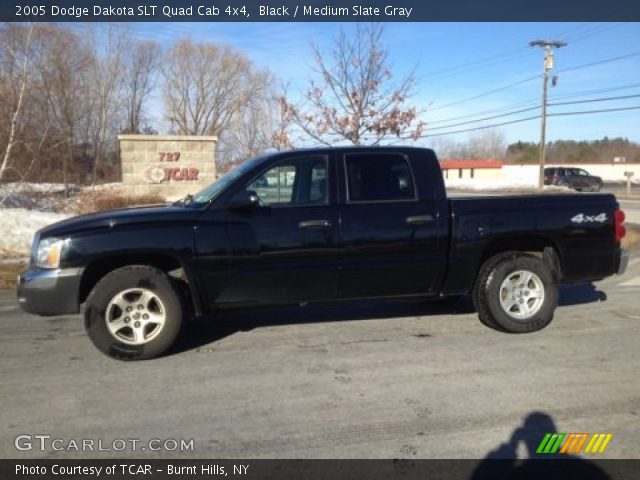 2005 Dodge Dakota SLT Quad Cab 4x4 in Black