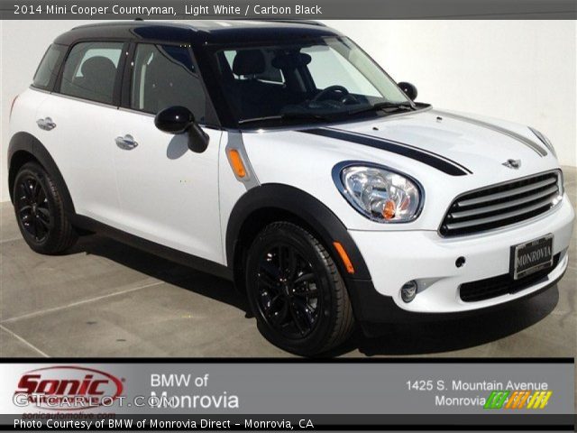 2014 Mini Cooper Countryman in Light White
